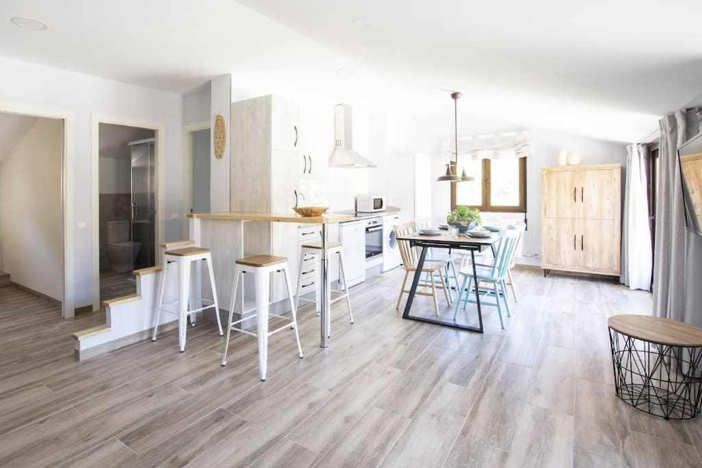 Apartamento Creativo Villa Rubei Villarroya de los Pinares Exterior photo